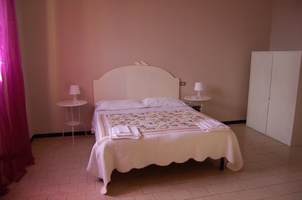 Casa Betania Hotell Cortona Exteriör bild