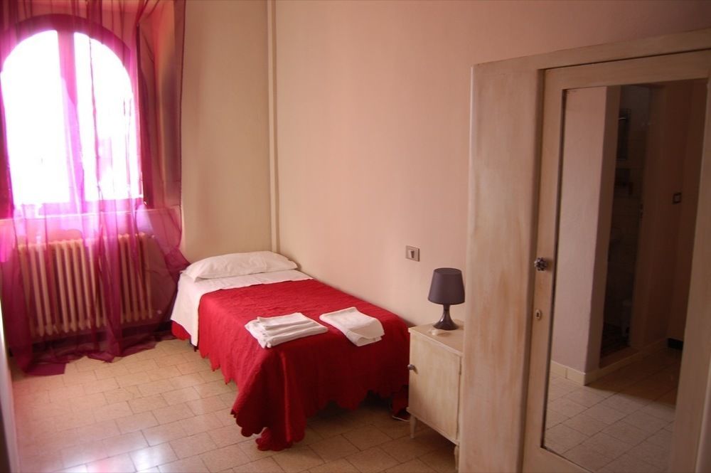 Casa Betania Hotell Cortona Exteriör bild